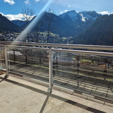 2 Pieces A Chatel, Pour 5 Personnes Avec Wifi Et Animaux Admis *